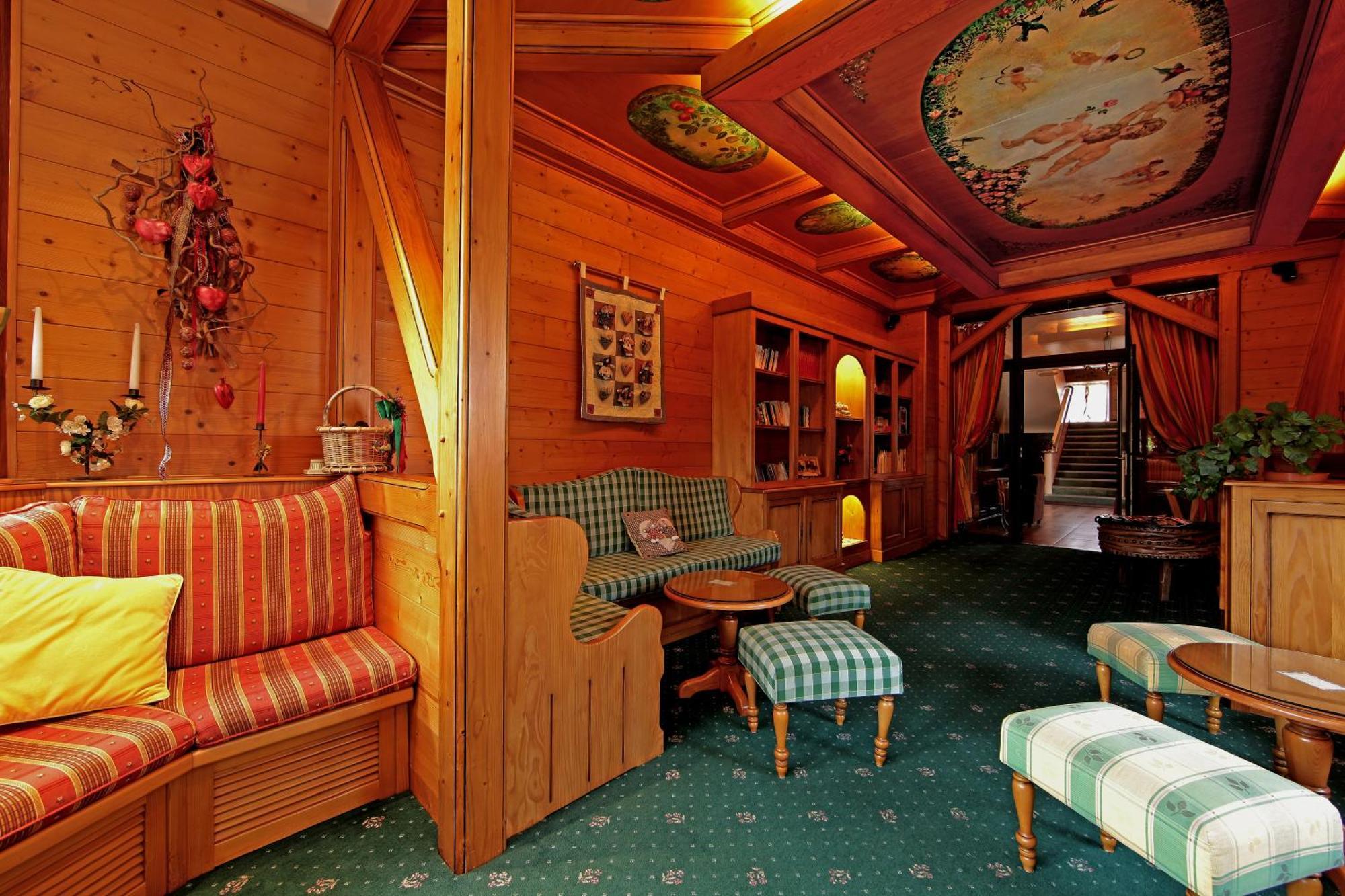 Les Loges Du Parc Hotel Gérardmer Eksteriør billede