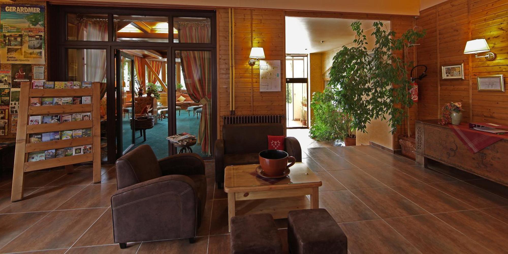 Les Loges Du Parc Hotel Gérardmer Eksteriør billede
